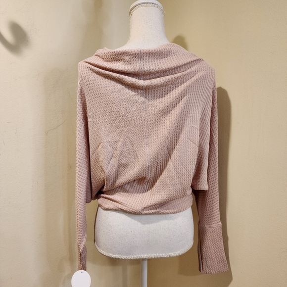 LULUS Basics Beige Thermal Long Sleeves top size S NWT - Picture 9 of 11